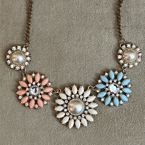 Pink, Blue & White Faux Diamond & Pearl Floral Statement Necklace - Picture 10 of 10